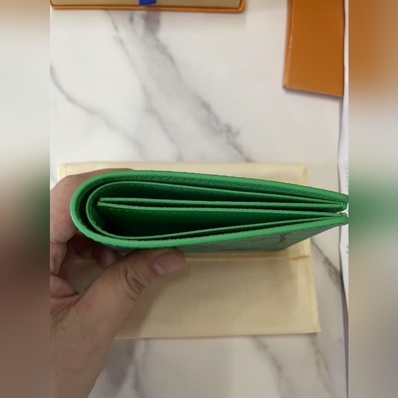 Louis Vuitton Slender Wallet - Picture 3 of 8